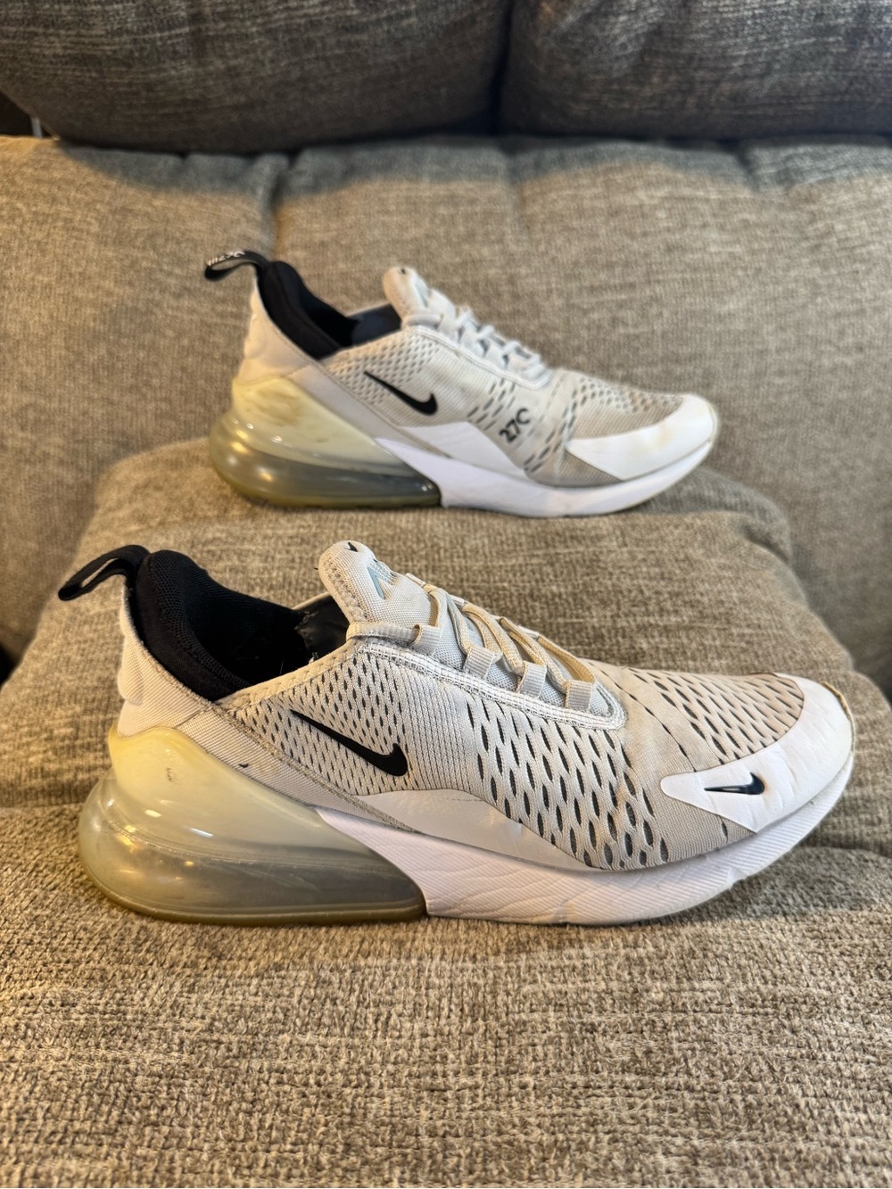 Nike Air Max 270 Men’s White/Black Shoes #AH8050-100 Size 9
